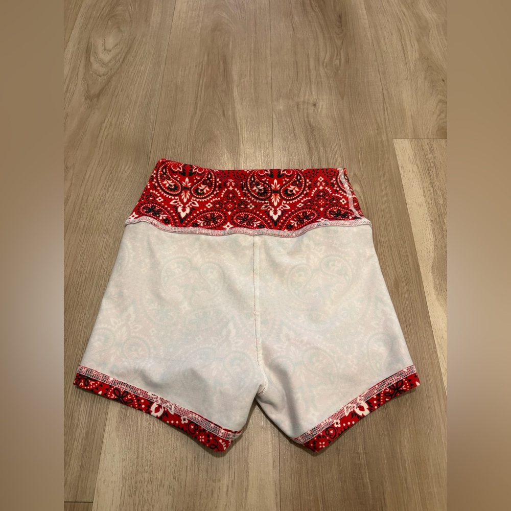 FLEO True High Short - Picture 7 of 9
